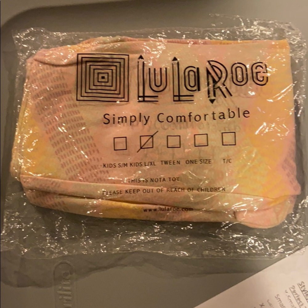 LuLa Roe Kids L/XL Leggings